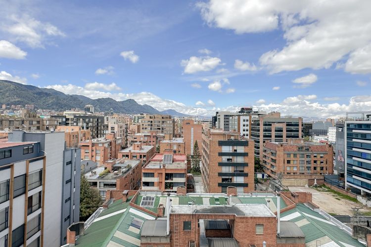 Apartamento de 1 alcoba en venta en Chico Norte, Bogotá, 73 m² · foto 14 de 15