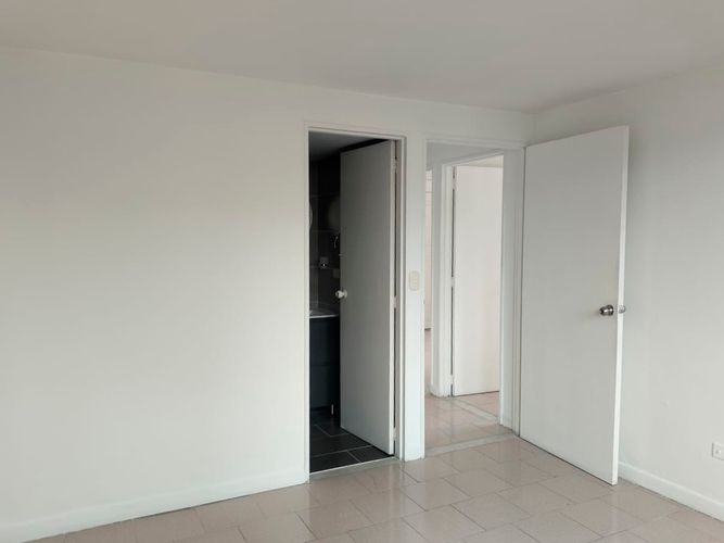 Apartamento de 3 alcobas en arriendo en Villa Santa Teresa, Envigado, 120 m² · foto 13 de 15
