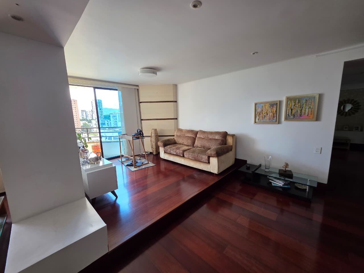 Apartamento en venta en Pinares, Pereira · foto 4 de 24