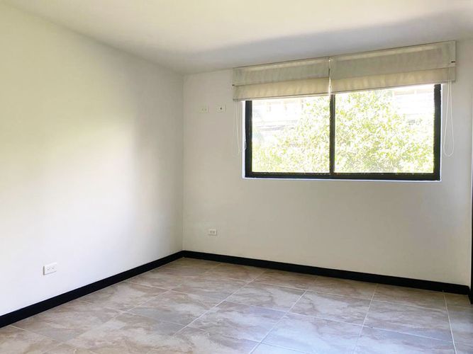Apartamento de 4 alcobas en venta en El Poblado, Medellín, 165 m² · foto 14 de 18