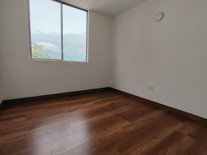 Apartamento de 3 alcobas en arriendo en El Poblado, Medellín, 75 m² · foto 7 de 12