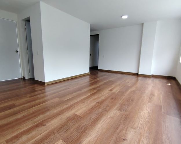 Apartamento de 3 alcobas en arriendo en El Poblado, Medellín, 75 m² · foto 11 de 12