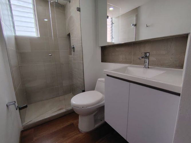 Apartamento de 3 alcobas en arriendo en El Poblado, Medellín, 75 m² · foto 9 de 12