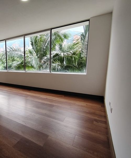Apartamento de 3 alcobas en arriendo en El Poblado, Medellín, 75 m² · foto 2 de 12