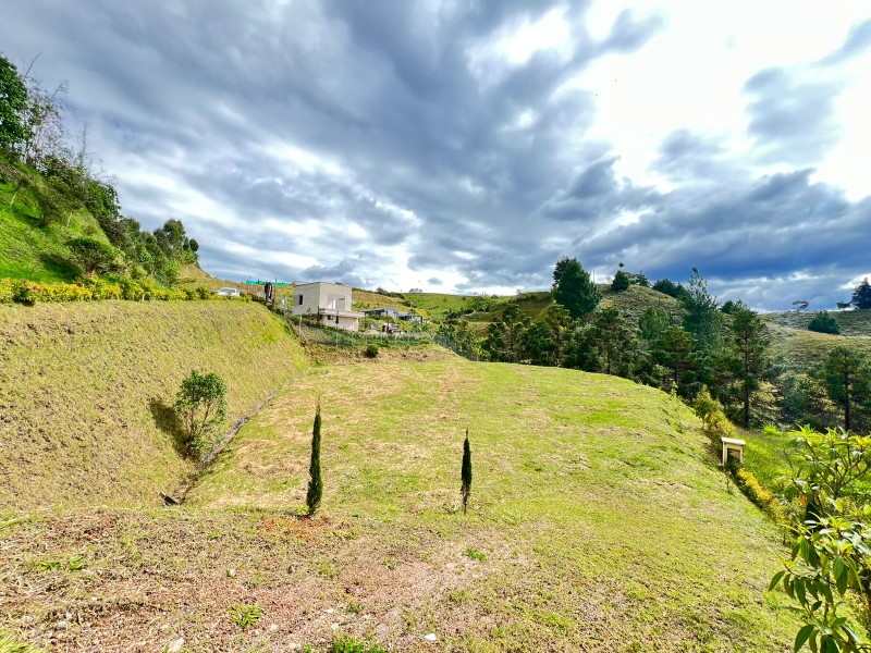 Land in Lejos del nido (1841 m²) for Sale - 2