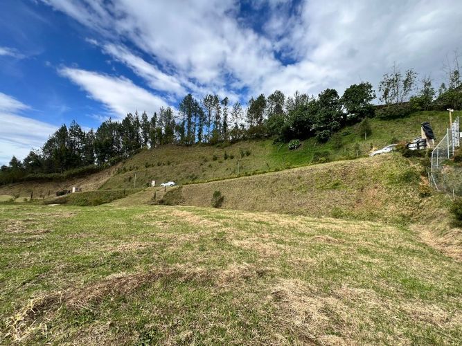 Lote en venta en Lejos Del Nido, El Retiro, 1841 m² · foto 12 de 18