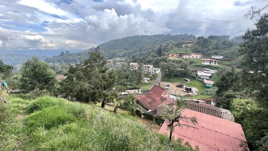Casa de 3 alcobas en venta en San Ignacio, Guarne, 120 m² · foto 12 de 12