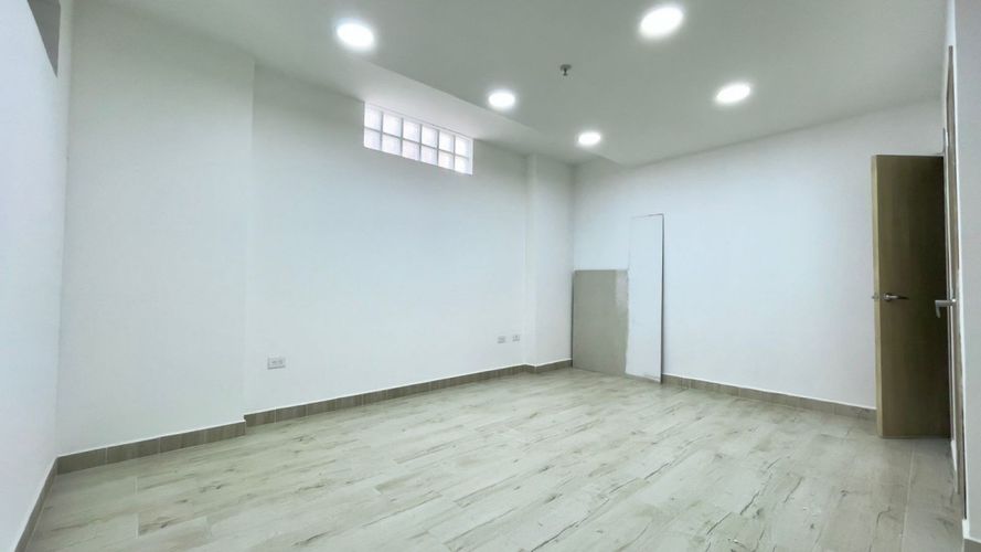 Local en venta en Entreamigos, Sabaneta, 160 m² · foto 11 de 19