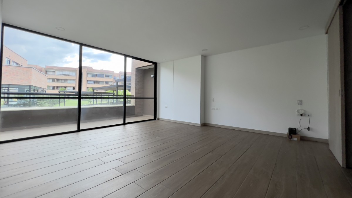 Apartamento en venta en Loma Del Escobero, Envigado · foto 14 de 20