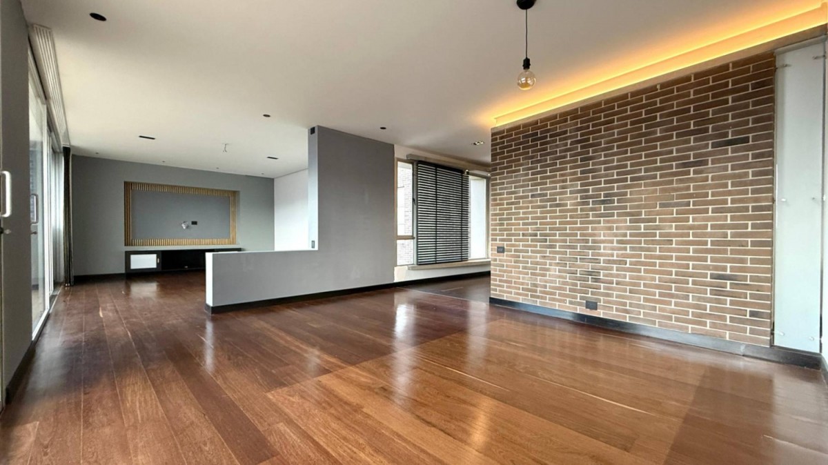 Apartamento en venta en El Poblado, Medellín · foto 3 de 24