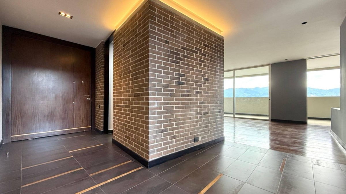 Apartamento en venta en El Poblado, Medellín · foto 5 de 24