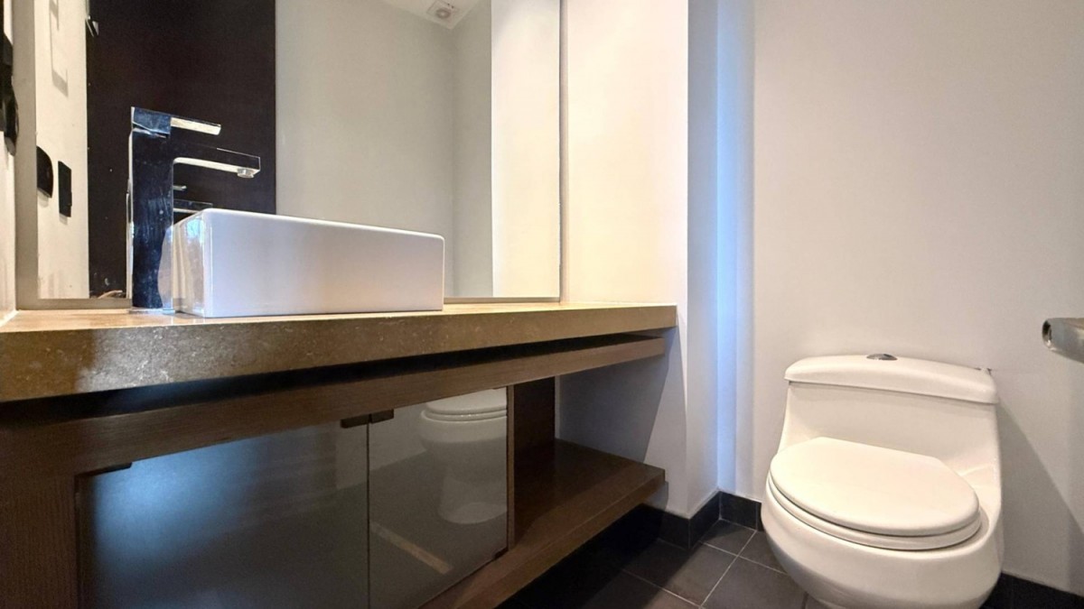 Apartamento en venta en El Poblado, Medellín · foto 12 de 24