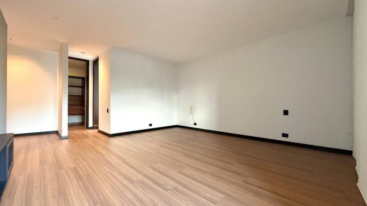Apartamento en venta en El Poblado, Medellín · foto 22 de 24