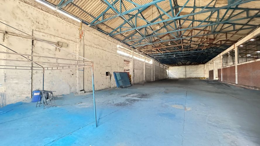 Bodega en arriendo en Troncal, Cali, 3500 m² · foto 9 de 11