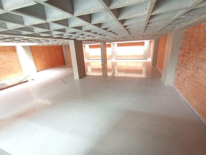 Edificio en arriendo en Perpetuo Socorro, Medellín, 3000 m² · foto 9 de 20