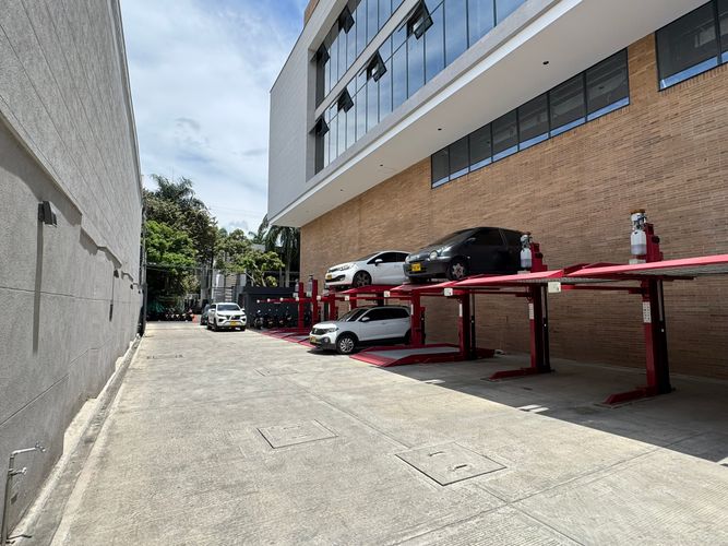Oficina en arriendo en Ciudad Jardin, Cali, 150 m² · foto 18 de 19