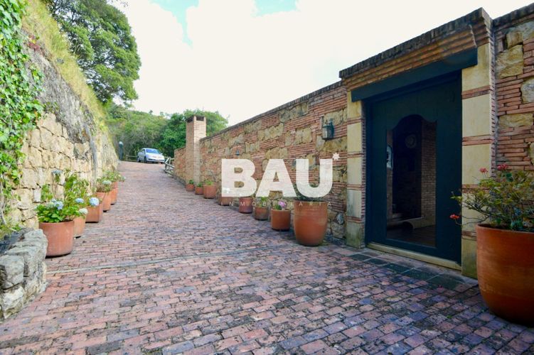 Casa de 2 alcobas en venta en Torca, Bogotá, 215 m² · foto 3 de 24