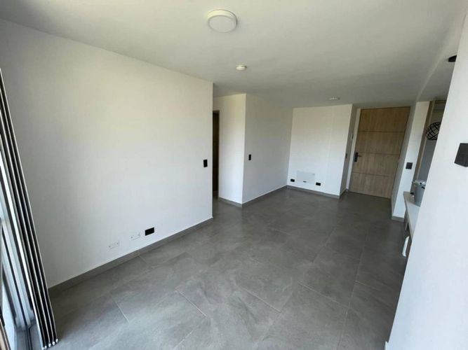 Apartamento de 2 alcobas en venta en Niquia, Bello, 57 m² · foto 4 de 16