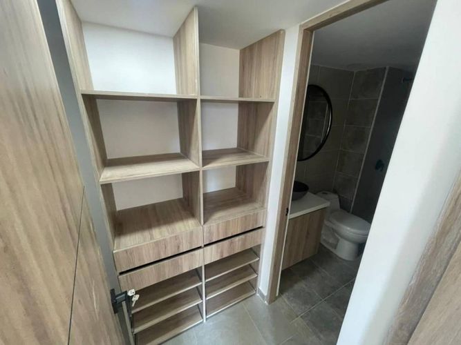 Apartamento de 2 alcobas en venta en Niquia, Bello, 57 m² · foto 12 de 16