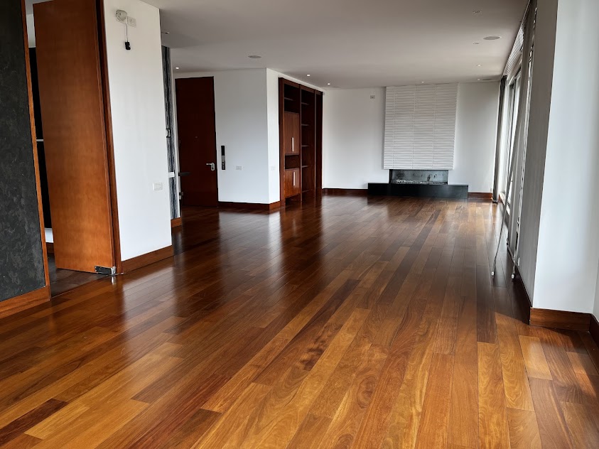 Apartamento en venta en Cerros De Suba, Bogotá · foto 2 de 24
