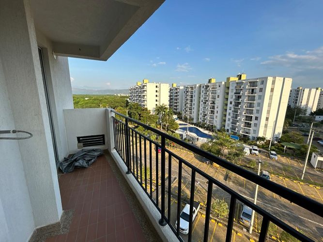 Apartamento de 3 alcobas en venta en Ricaurte, 76 m² · foto 4 de 24