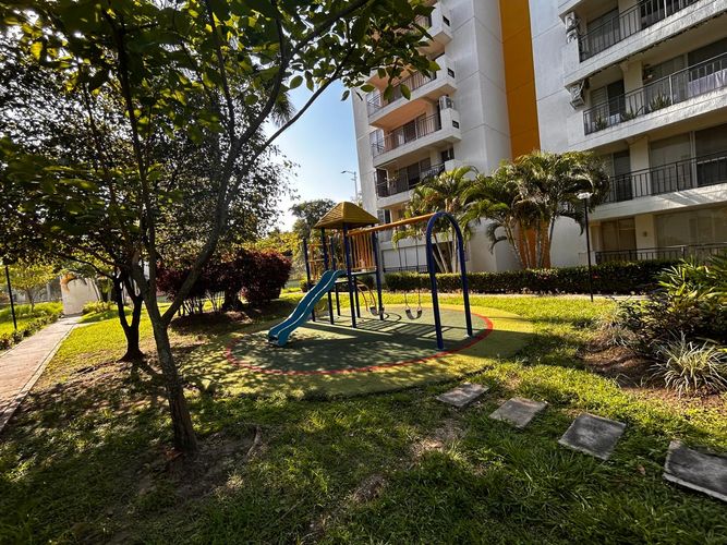 Apartamento de 3 alcobas en venta en Ricaurte, 76 m² · foto 24 de 24