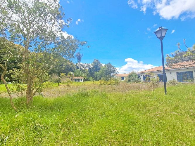 Casa de 12 alcobas en venta en Cota, 586 m² · foto 3 de 20