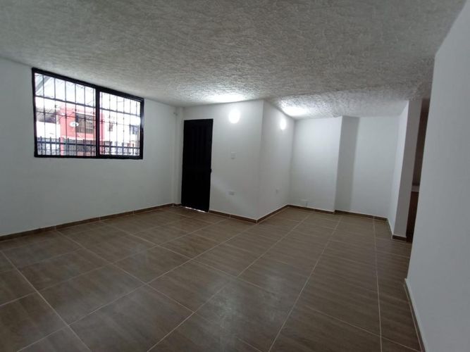 Apartamento de 3 alcobas en venta en Los Alcazares, Cali, 65 m² · foto 3 de 19