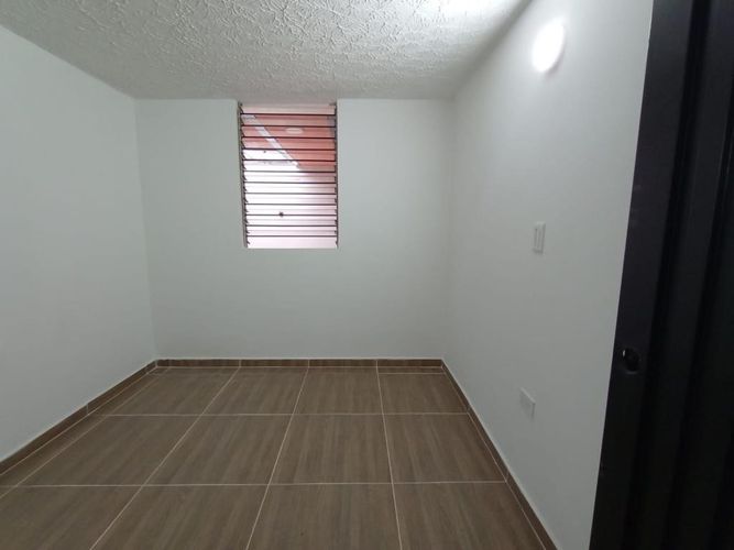Apartamento de 3 alcobas en venta en Los Alcazares, Cali, 65 m² · foto 14 de 19