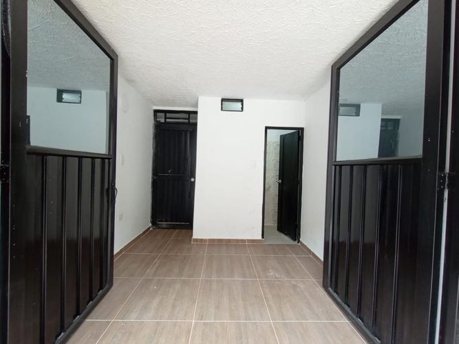 Apartamento de 3 alcobas en venta en Los Alcazares, Cali, 65 m² · foto 18 de 19