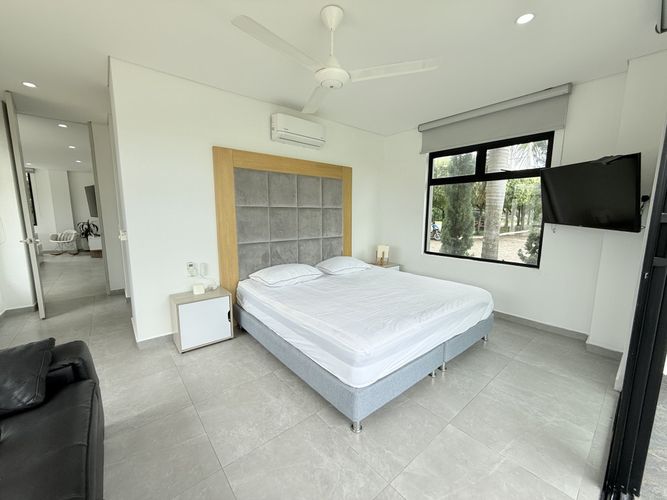 Casa de 5 alcobas en venta en Girardot, Girardot, 700 m² · foto 18 de 24
