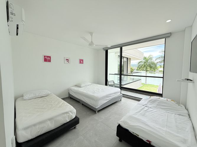 Casa de 5 alcobas en venta en Girardot, Girardot, 700 m² · foto 21 de 24
