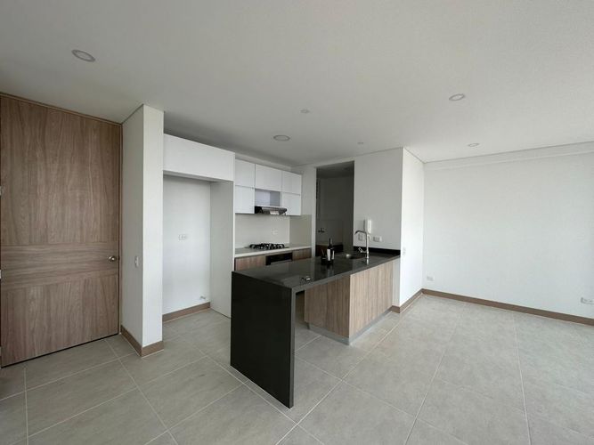 Apartamento de 2 alcobas en venta en La Flora, Cali, 97 m² · foto 4 de 13