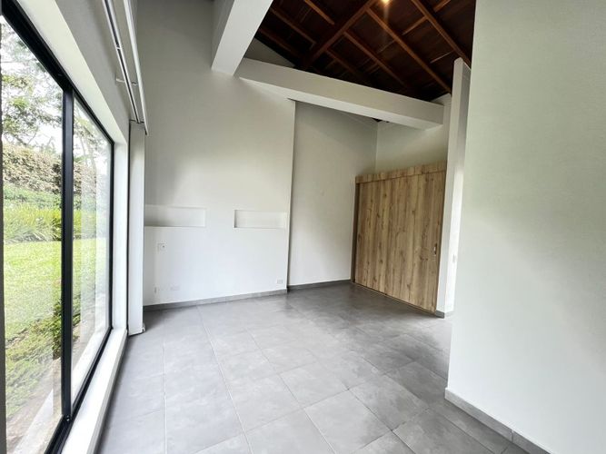 Casa de 4 alcobas en venta en La Ceja, 220 m² · foto 16 de 24