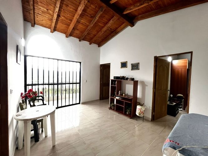 Casa de 4 alcobas en venta en San Nicolas, La Ceja, 180 m² · foto 7 de 16