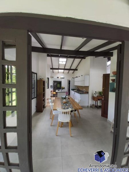 Casa en venta en Cervantes, Manizales · foto 3 de 11