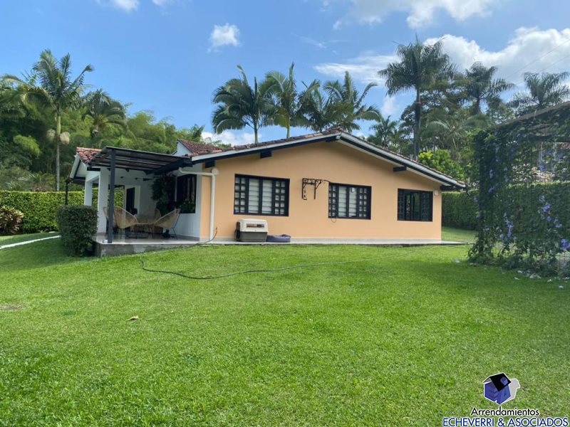 Casa en venta en Cervantes, Manizales · foto 4 de 11