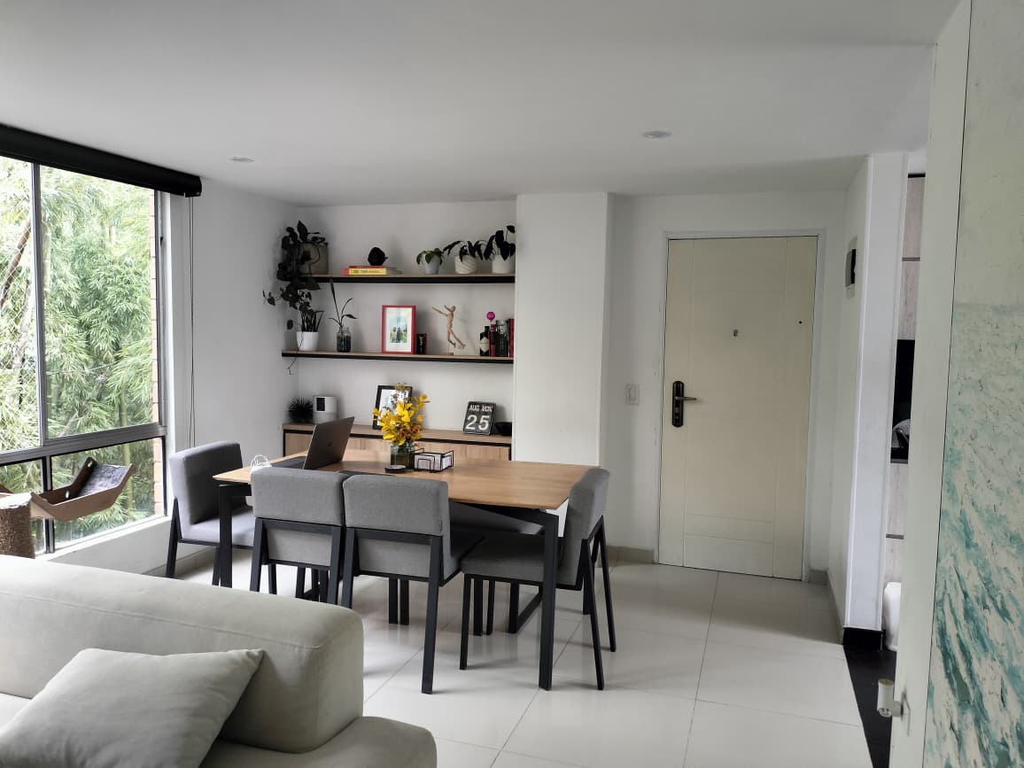 Apartamento en venta en El Poblado, Medellín · foto 3 de 18