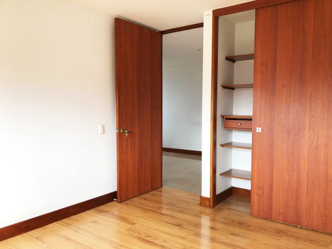 Apartamento de 3 alcobas en arriendo en El Diamante No. 2, Medellín, 150 m² · foto 10 de 16