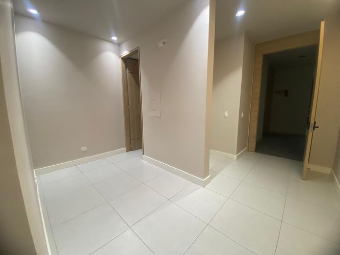 Oficina en arriendo en El Poblado, Envigado, 47 m² · foto 13 de 17