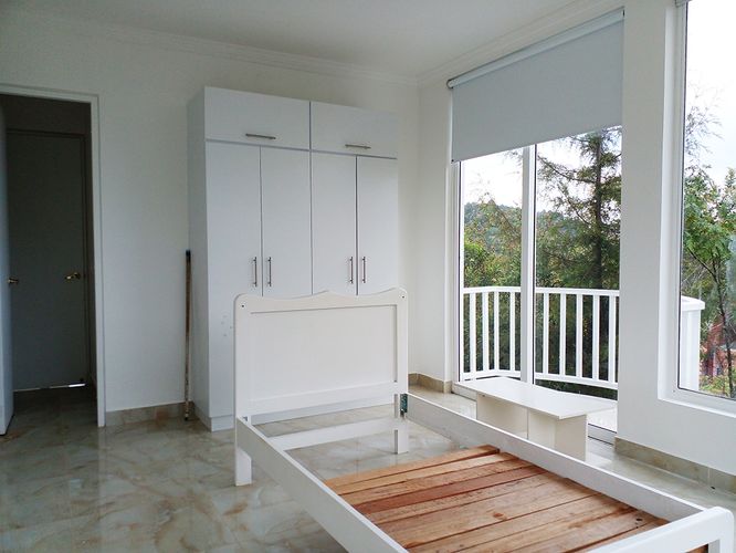 Casa de 5 alcobas en venta en Loma Del Escobero, Envigado, 560 m² · foto 13 de 18