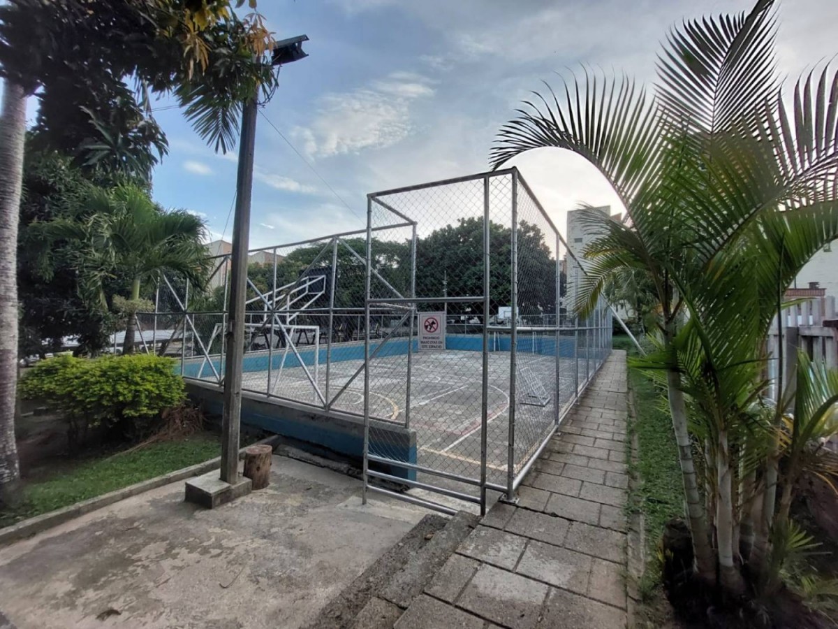 Apartment for sale in Calasanz, Medellín 4