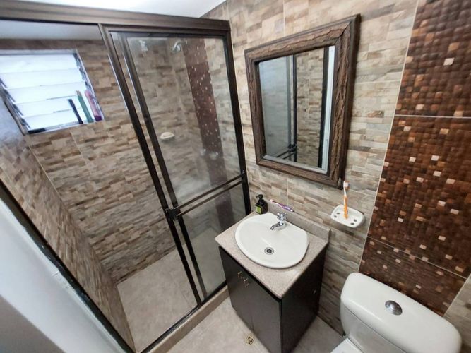Apartamento de 3 alcobas en venta en Calasanz, Medellín, 67 m² · foto 12 de 13