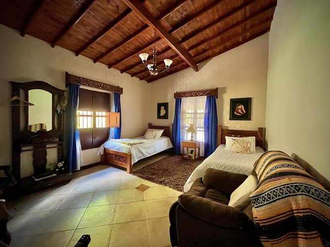 Finca en venta en Sabaneta, Copacabana, 410 m² · foto 5 de 24