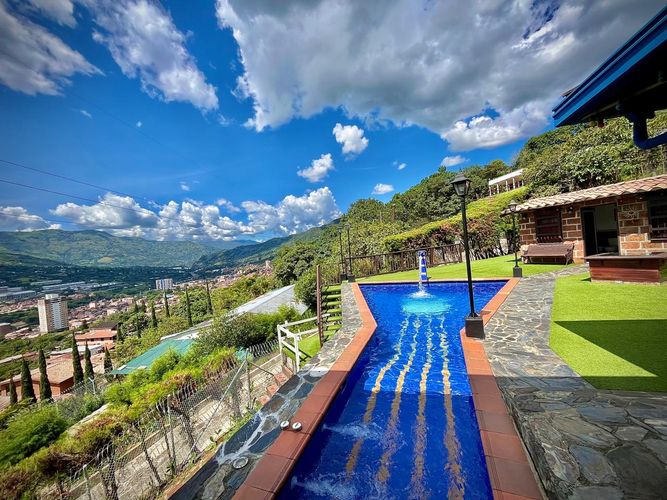 Finca en venta en Sabaneta, Copacabana, 410 m² · foto 9 de 24