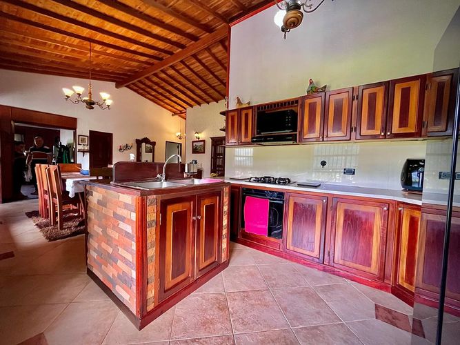 Finca en venta en Sabaneta, Copacabana, 410 m² · foto 13 de 24