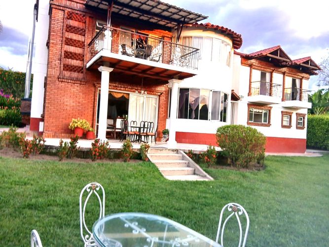 Casa de 8 alcobas en venta en Via El Eden, Armenia, 450 m² · foto 4 de 23