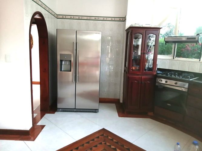 Casa de 8 alcobas en venta en Via El Eden, Armenia, 450 m² · foto 10 de 23