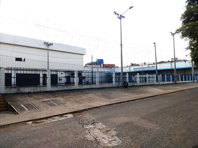 Edificio en venta en Los Cambulos, Cali, 1300 m² · foto 4 de 24
