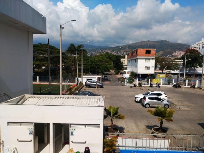 Edificio en venta en Los Cambulos, Cali, 1300 m² · foto 15 de 24